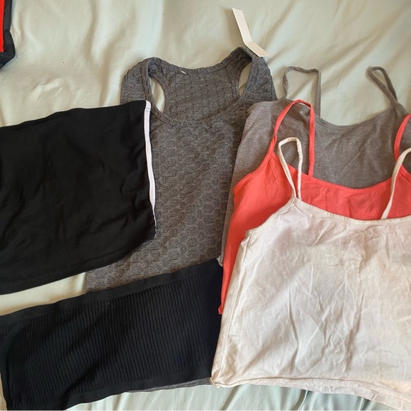 Tank Top Bundle - Picture 1 of 2